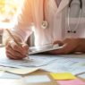 Quais são as regras da ANS para carência em planos de saúde? - Amil Assistência Médica